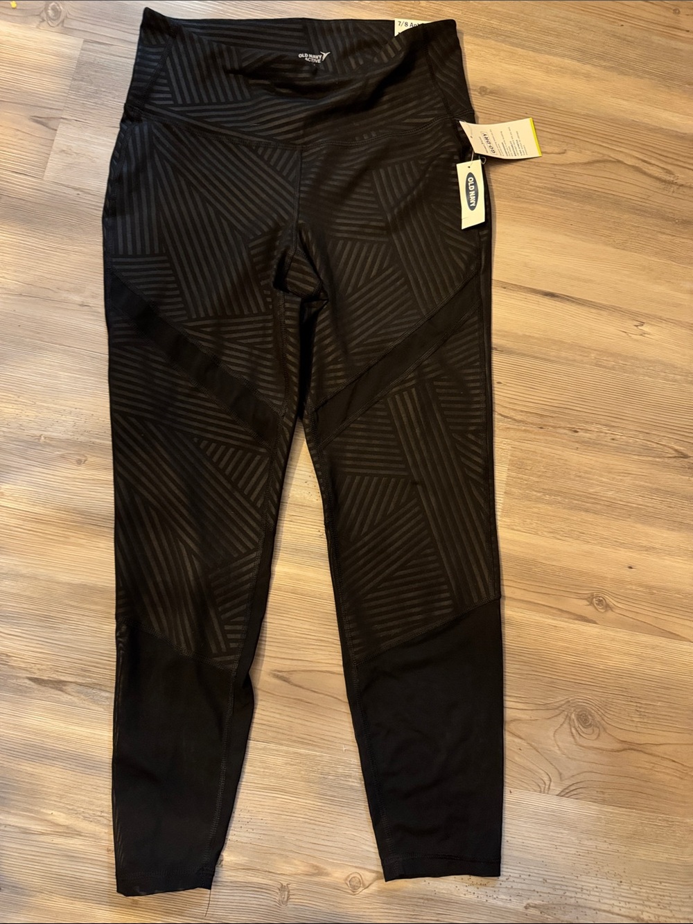 Old Navy Black Geometric-Print Women’s Leggings